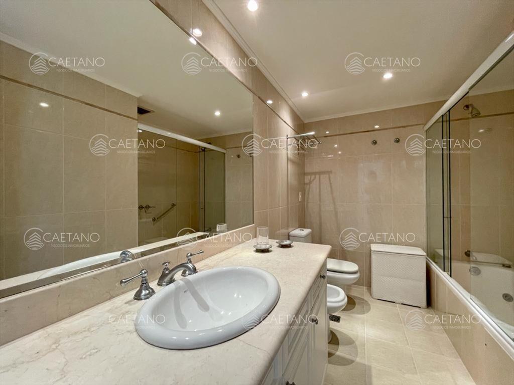 Millenium Tower Punta del Este
