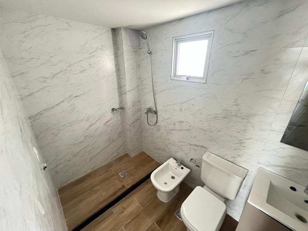 Alquiler apartamento 1 dormitorio con patio a estrenar Buce