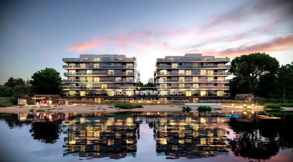 Venta Apartamento 1 dormitorio con Jardin en Barra de Carra
