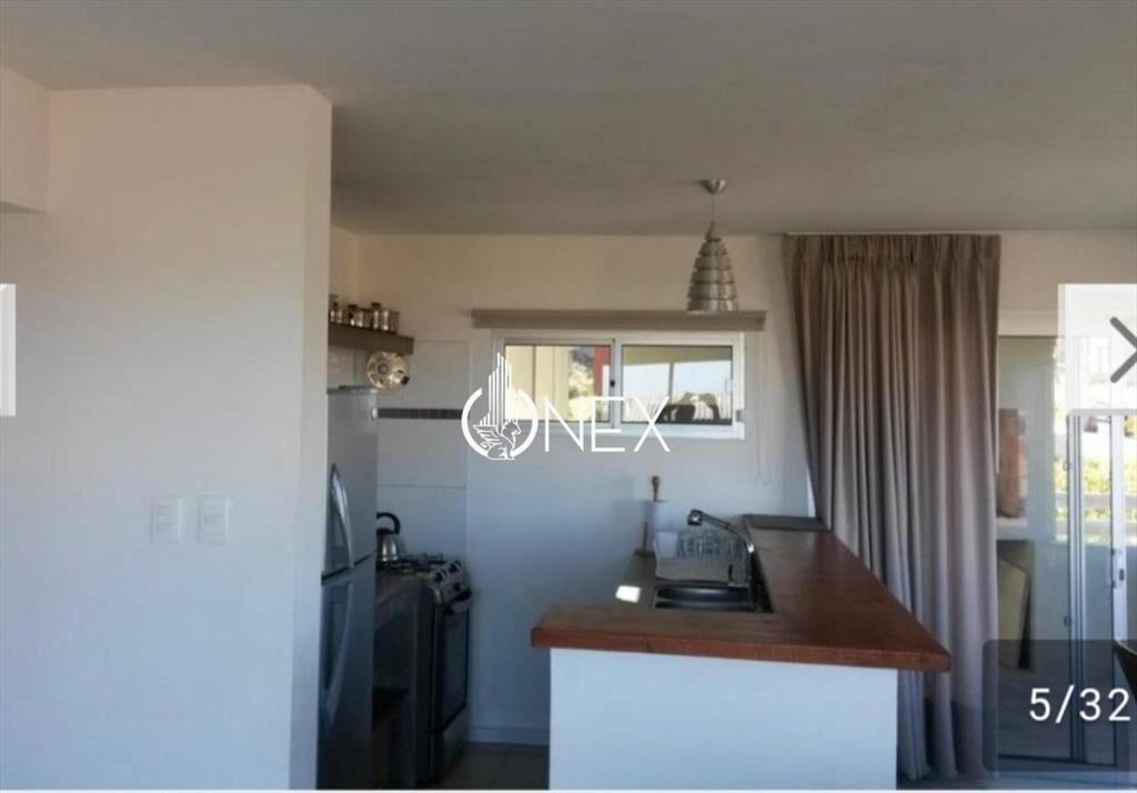 Venta casa de 4 dormitorios con vista al mar en Punta del D