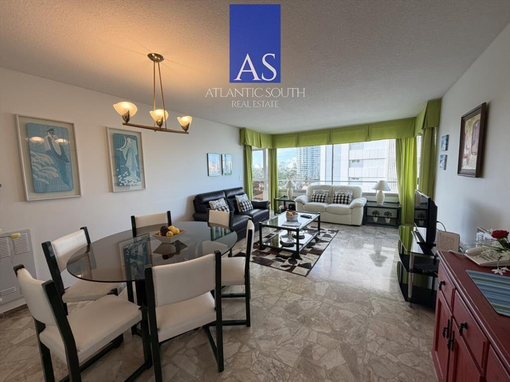 Apartamento 3 dormitorios(1 dependencia) frente