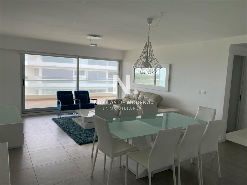 Apartamento de 2 dormitorios en Brava - Punta del