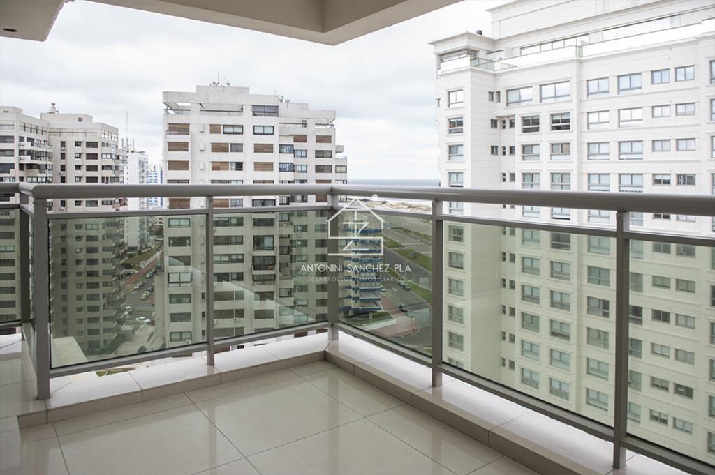 Increíble apartamento con excelente vista al mar. Torre Im