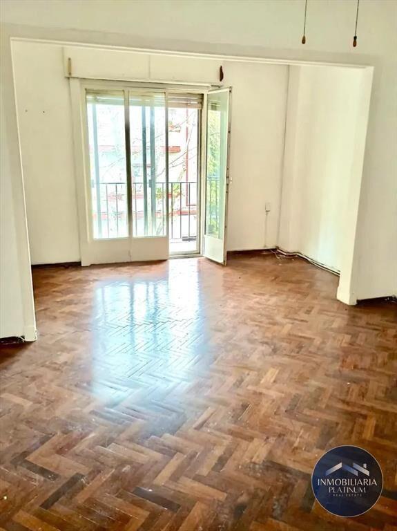 Apartamento en alquiler con 3 dormitorios, 2 baños y bal...