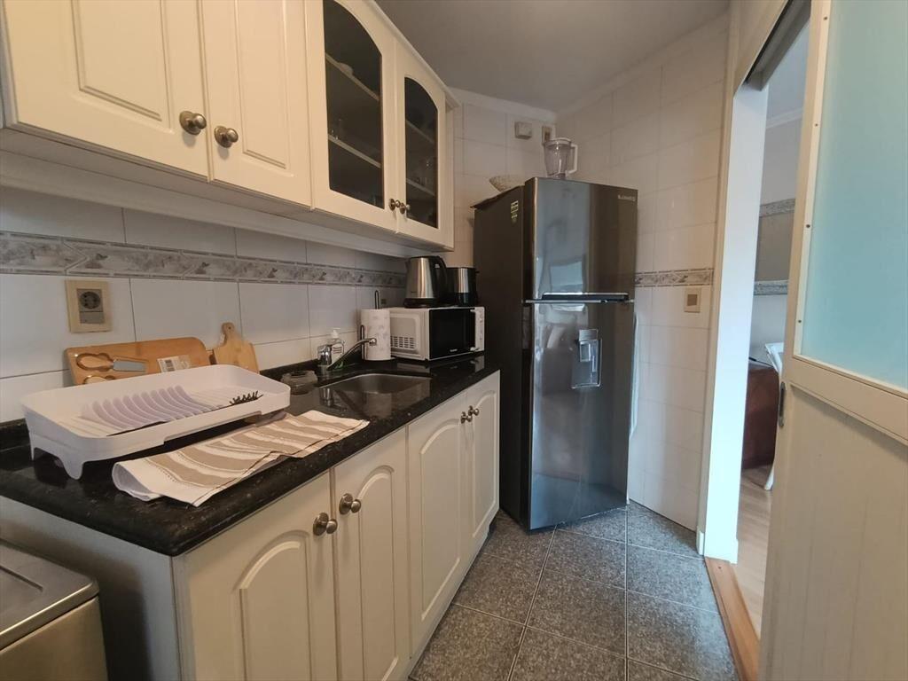 Apartamento amoblado en pocitos, excelente punto, cercano a