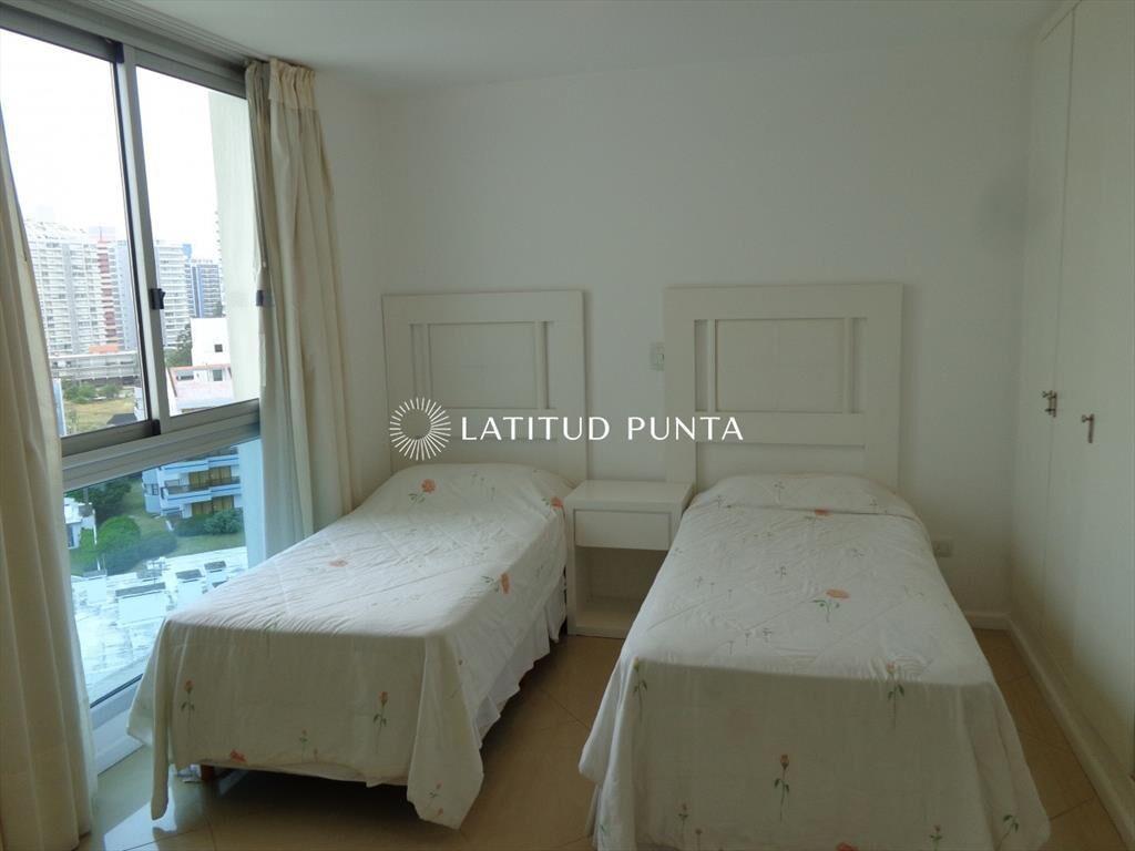Apartamento en Brava, 3 dormitorios más