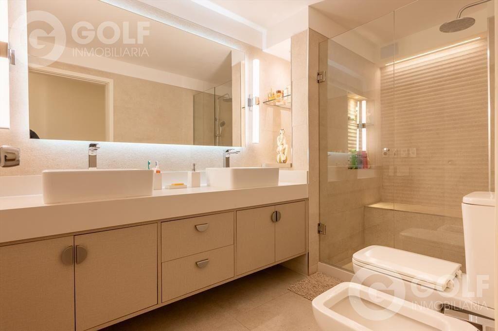 Venta DE APARTAMENTO EN POCITOS 5 DORMITORIOS