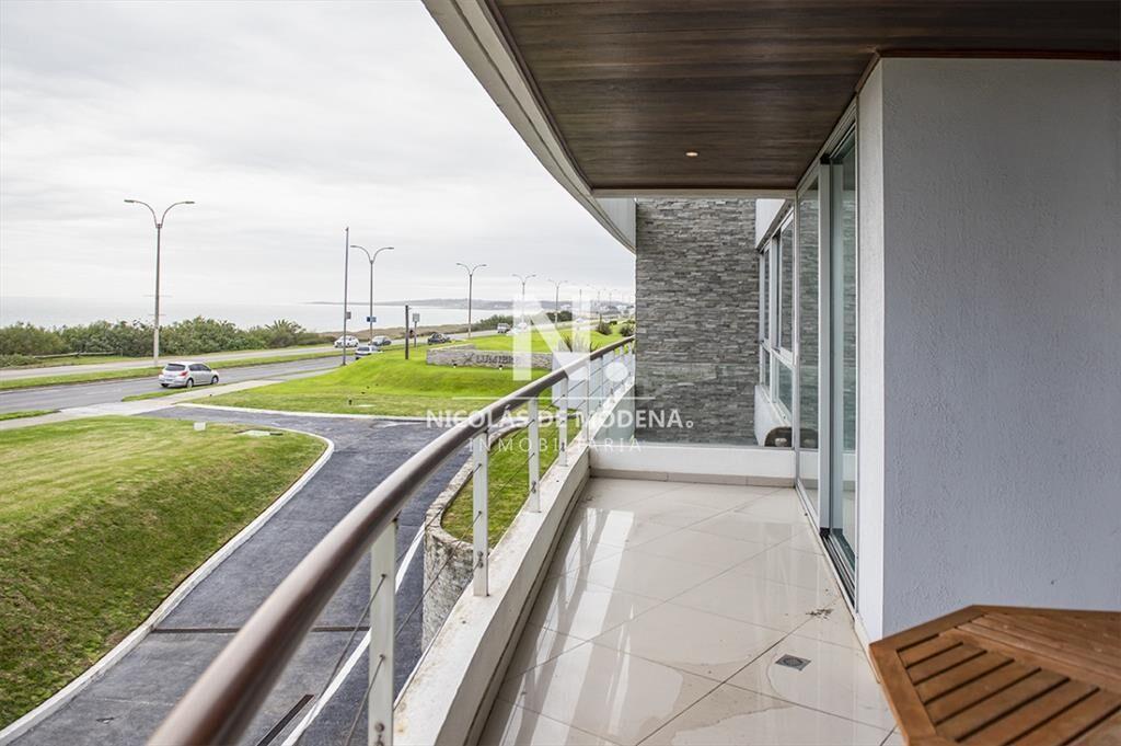 Departamento de 3 dormitorios en venta. Gran en