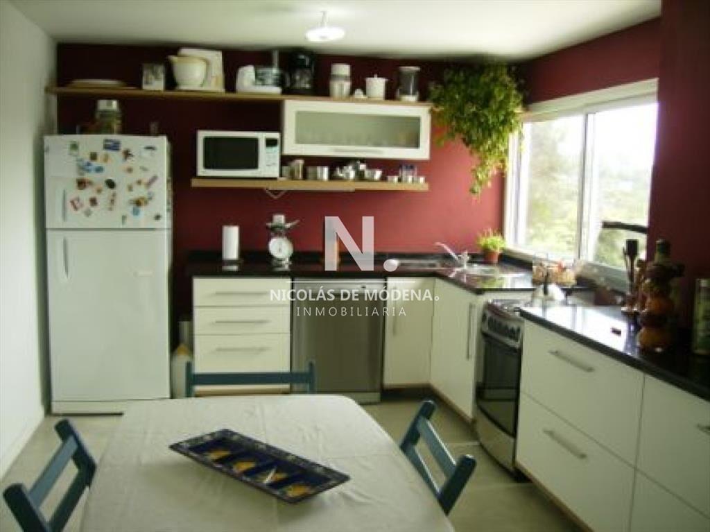 Vende casa en Tio Tom , Punta Ballena de 4 dormitorios