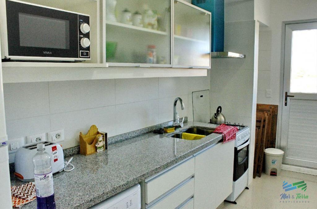 En venta apartamento 2 dormitorios con parrillero