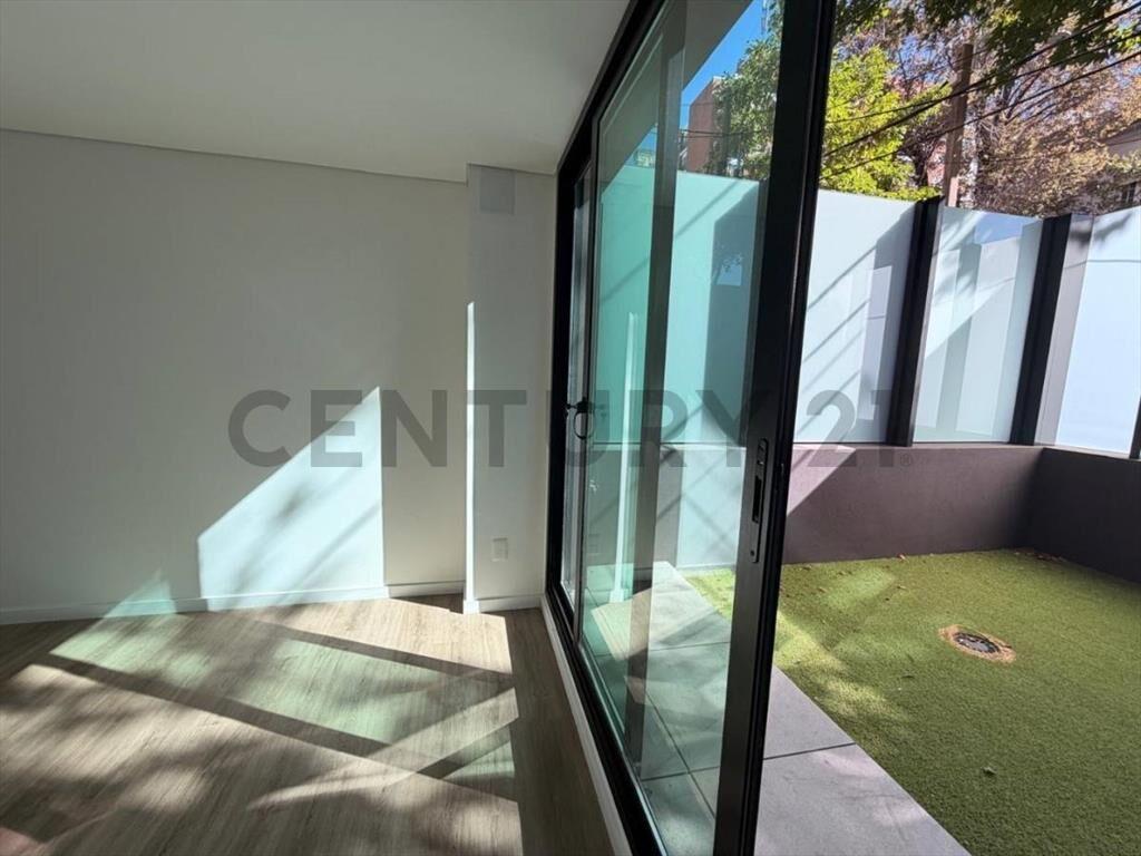 Venta Monoambiente Punta Carretas, PREMIUM con patio excl...