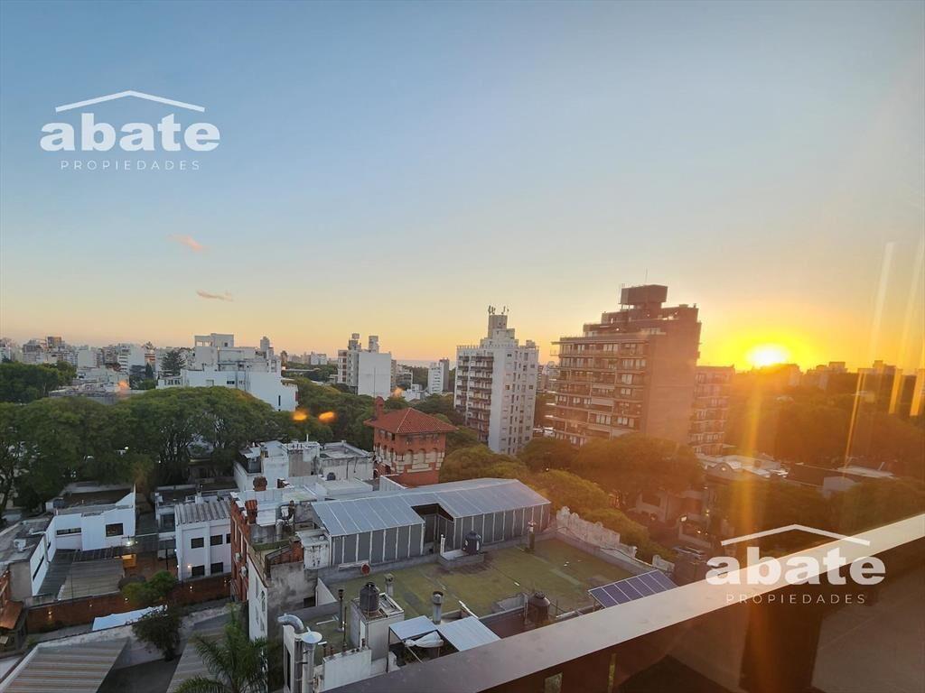 Venta apartamento de 1 Dormitorio en Pocitos piso alto con