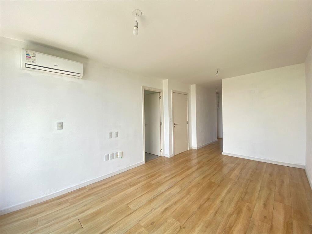 Venta apartamento 2 dormitorios, con parrillero en la comer