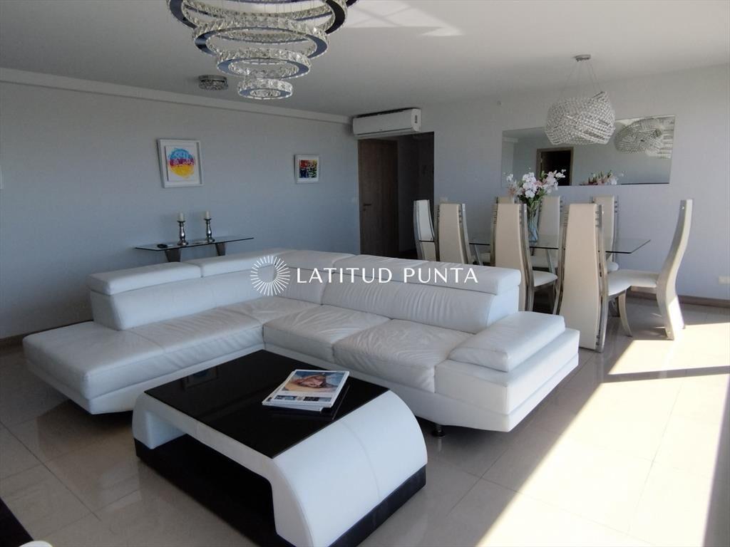 Apartamento en Brava, 2 dormitorios