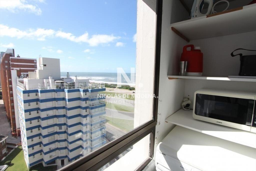En venta Apartamento de 3 dormitorios en Center
