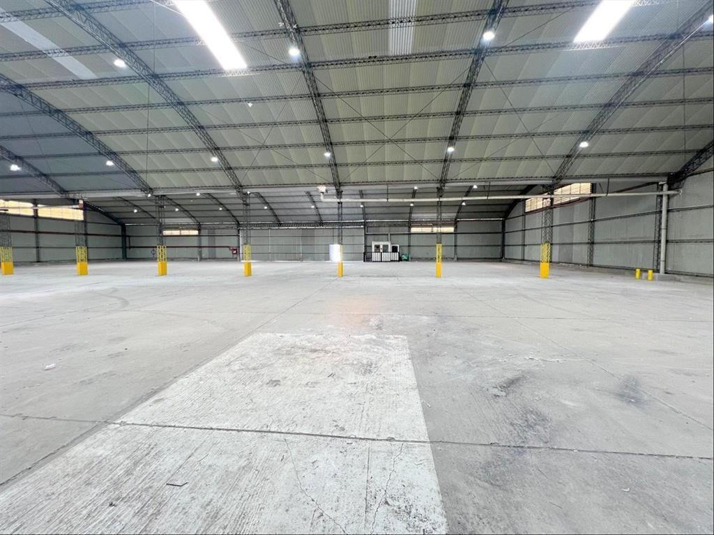 Polo logístico industrial Premium 2000m2 Islas Canarias