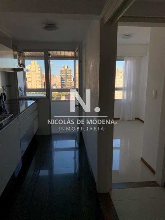 Departamento en venta de 3 dormitorio con vista,