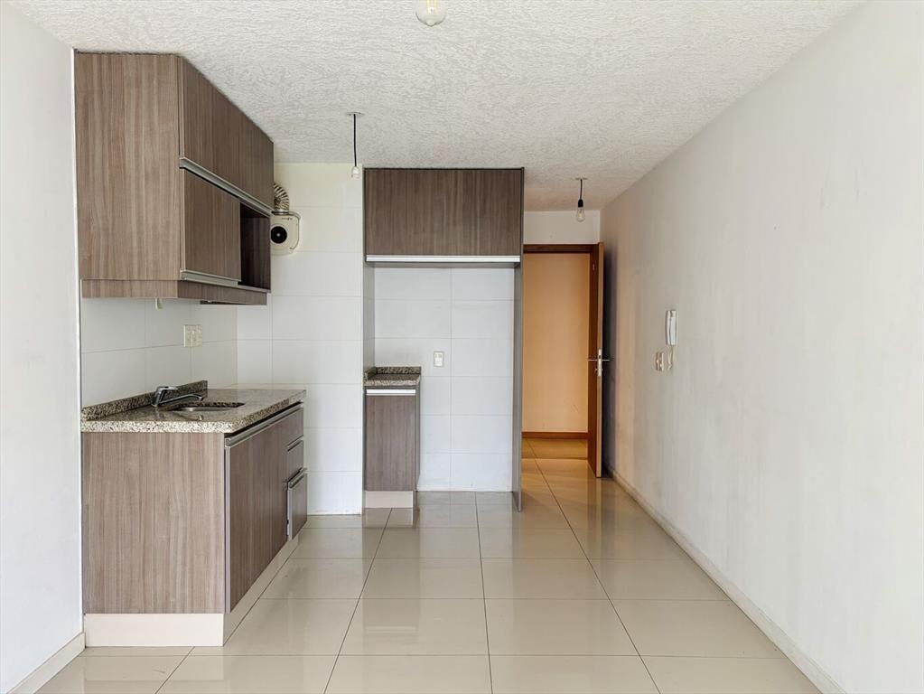 Alquiler monoambiente con terraza en Pocitos