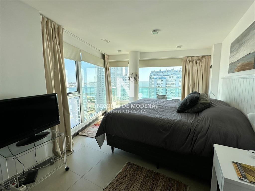 Plata Mansa, Gala Tower, Punta del Este