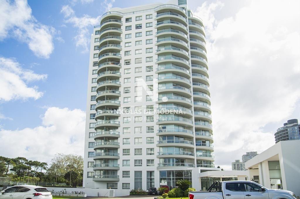 Alquiler Anual 3 dormitorios en Punta del Este