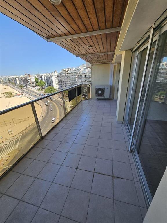 Rambla de Pocitos Nuevo, 4 dormitorios, 230 M2 20 M2 ter