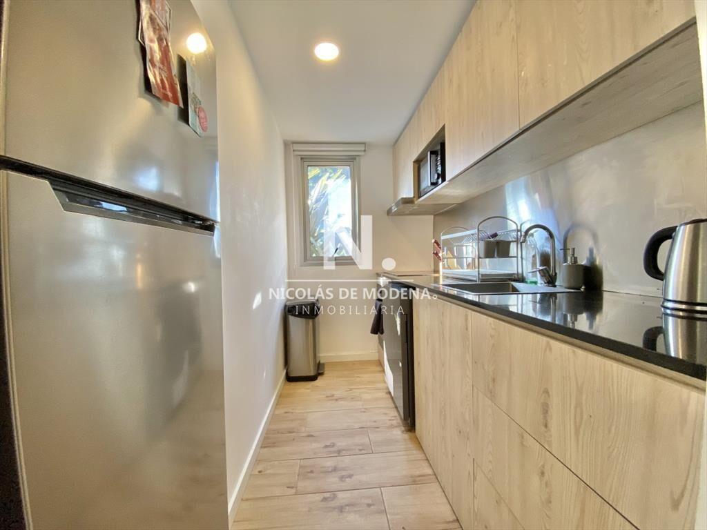 Vende impecable apartamento de 2 dormitorios en