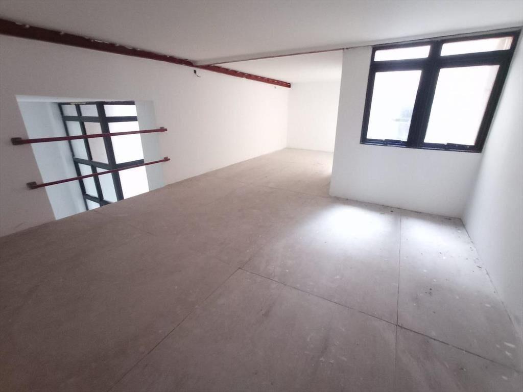 Gran Loft Duplex ,86m2 frente a Plaza Matriz !!