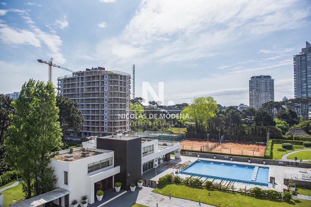 Departamento de 1 y medio dormitorio en venta a