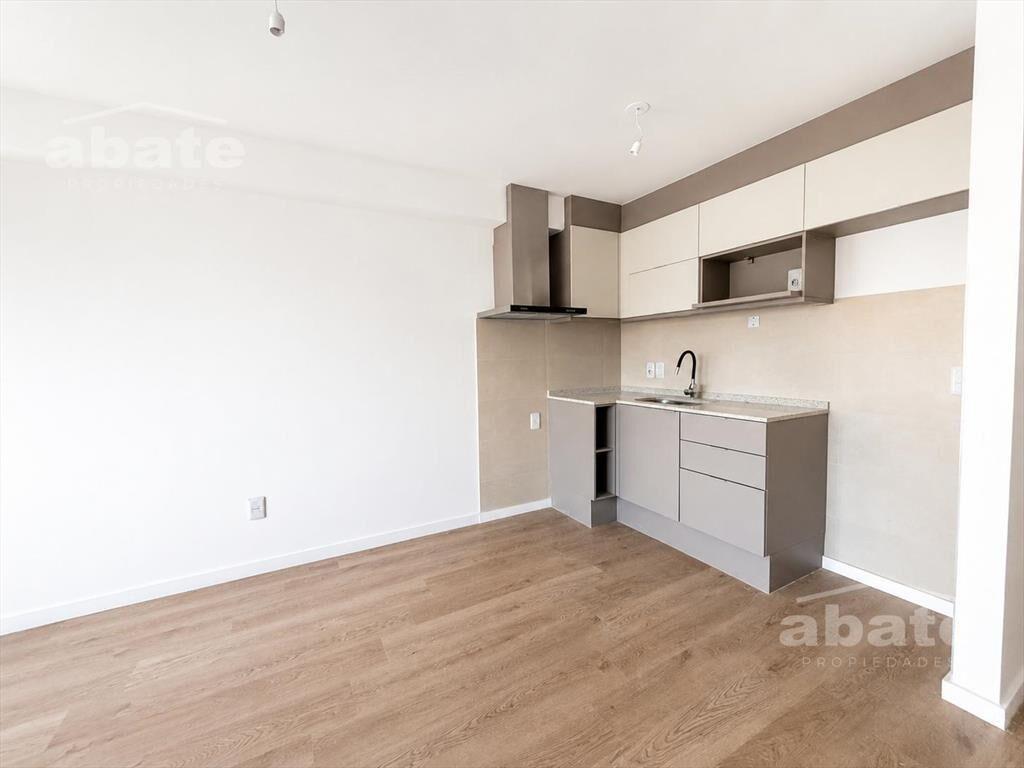 Venta apartamento 1 Dormitorio con garaje en La Comercial