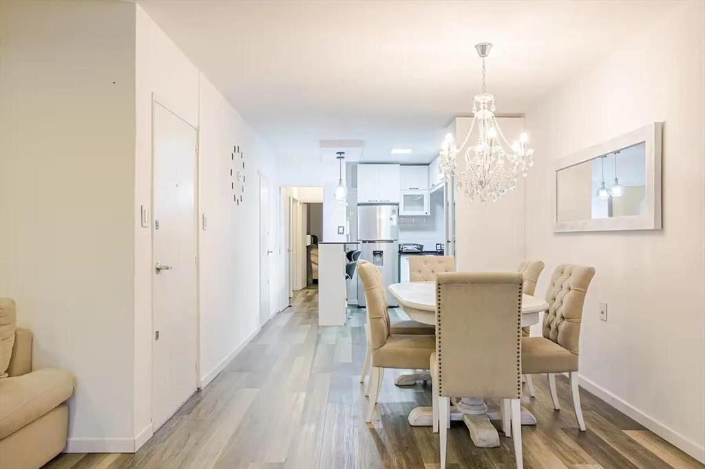 exclusivo Apartamento en venta con vista al mar frente a pl