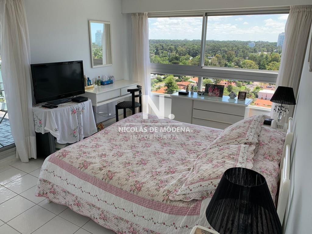 Apartamento de 2 dormitorios