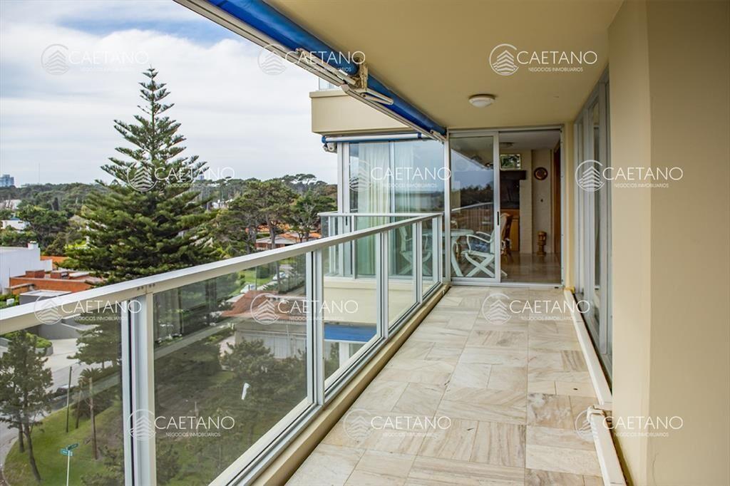 Venta apartamento 3 dormitorios - Playa Mansa