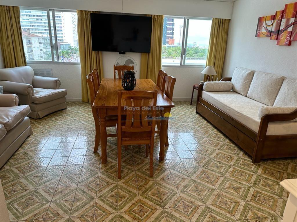 Apartamento en Venta de 1 dormitorio y medio en ,