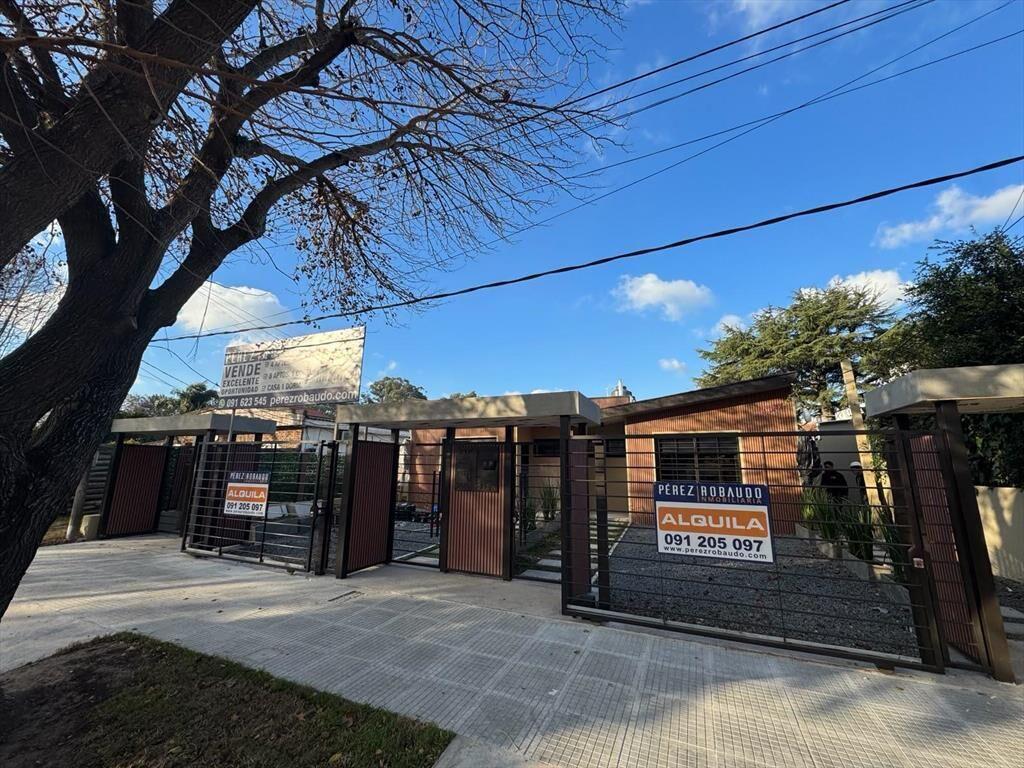Venta apartamento de 1 dormitorio, planta baja- Carrasco No