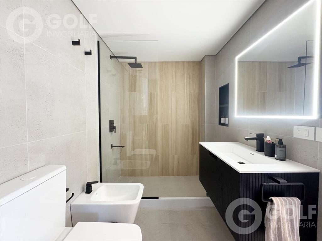 Venta Apartamento 1 dormitorio con muebles, cochera y renta