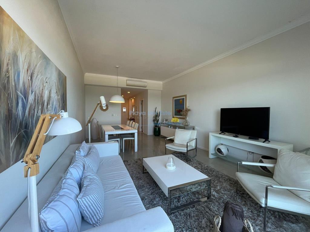 Penthhouse en Torre Imperiale de 3 Dormitorios ,