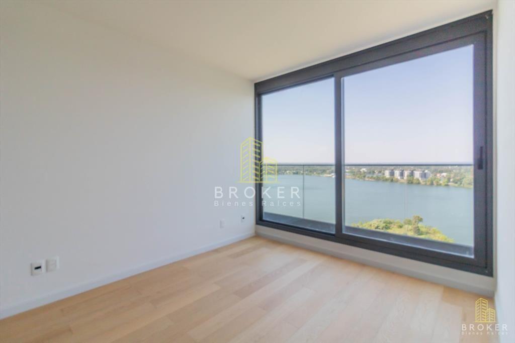 Venta Apartamento Duplex en Carrasco Boating, 4