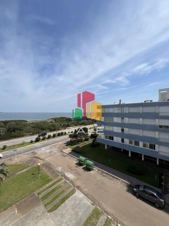 Venta de apartamento - Playa Mansa
