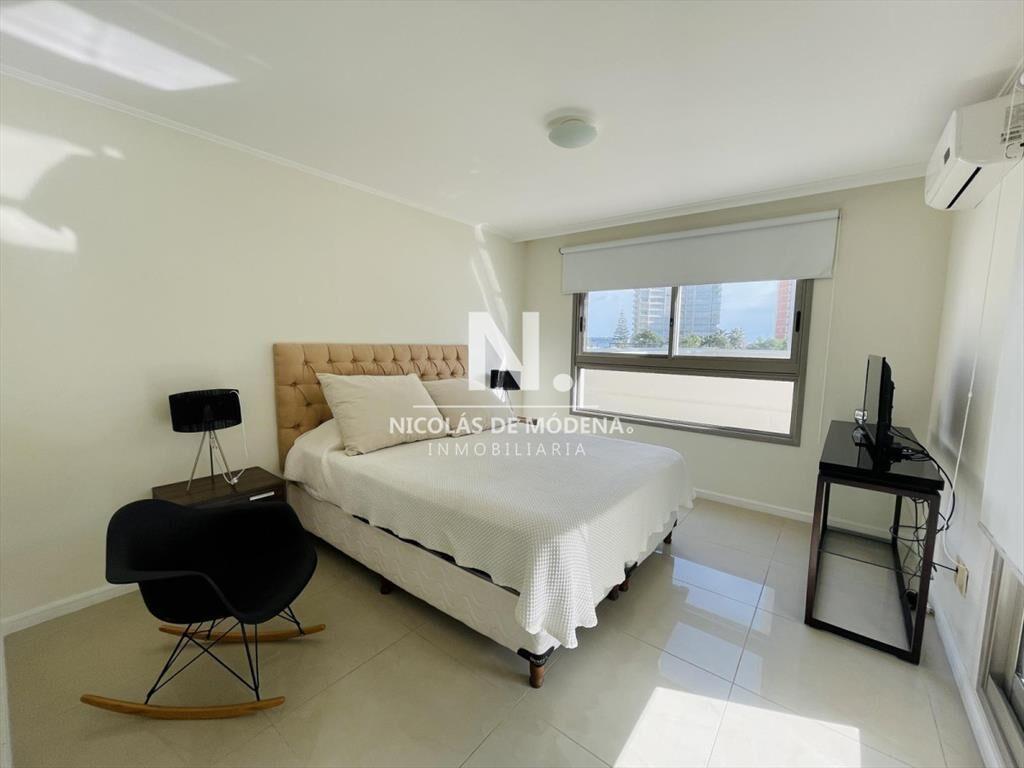 Vende apartamento en Imperiale, Punta del Este