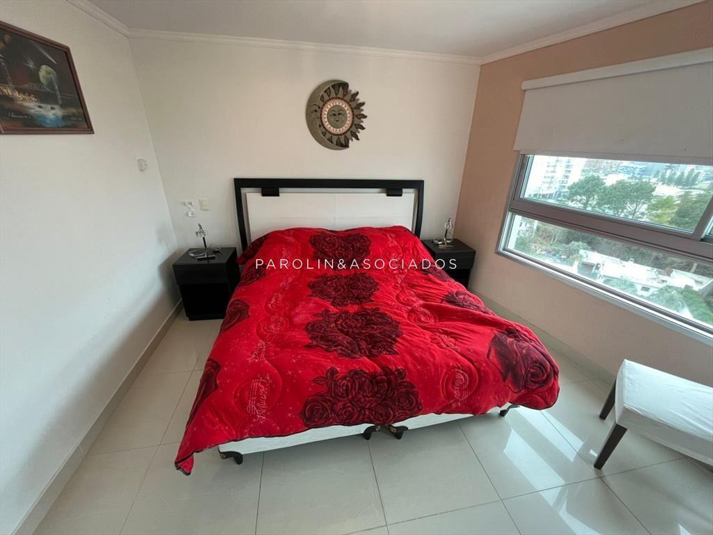 Apartamento en venta de 2 dormitorios en Miami Boulevard To