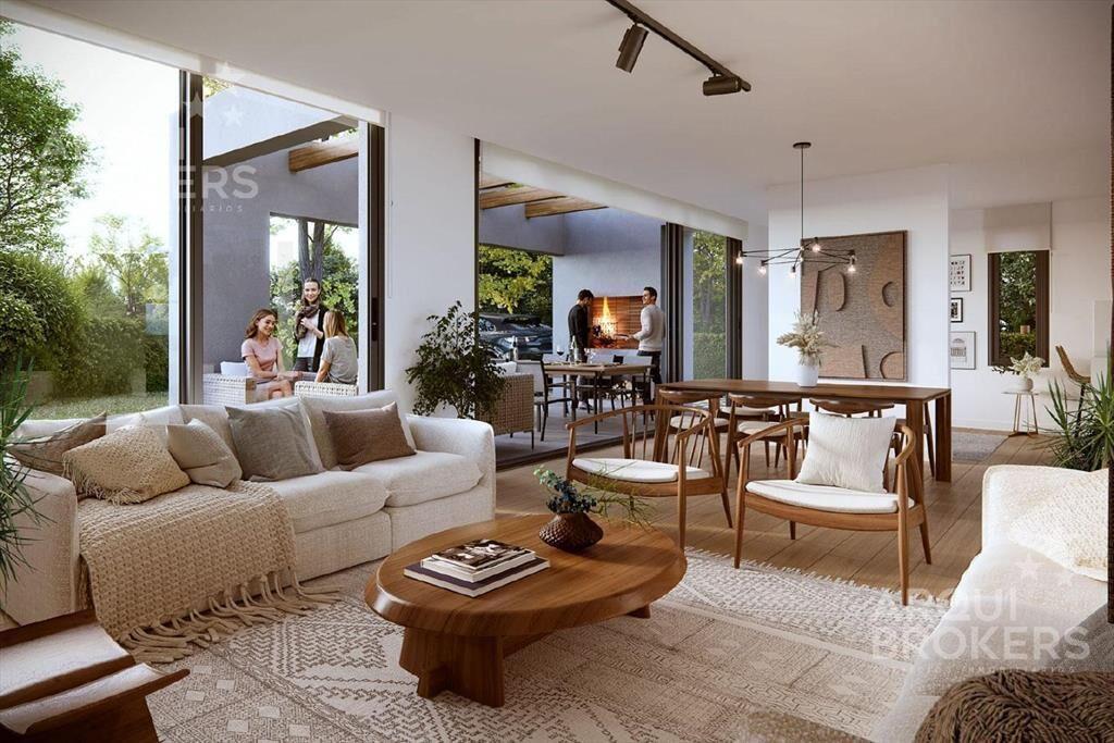 Casa de tres dormitorios en venta en Carrasco - 013B
