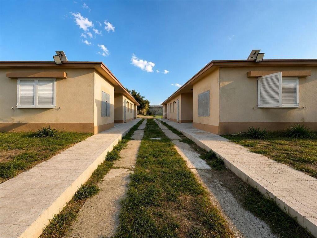 VENTA CASA PARQUE RIVERA -1 DORM - PATIO - PARRILLERO - COC