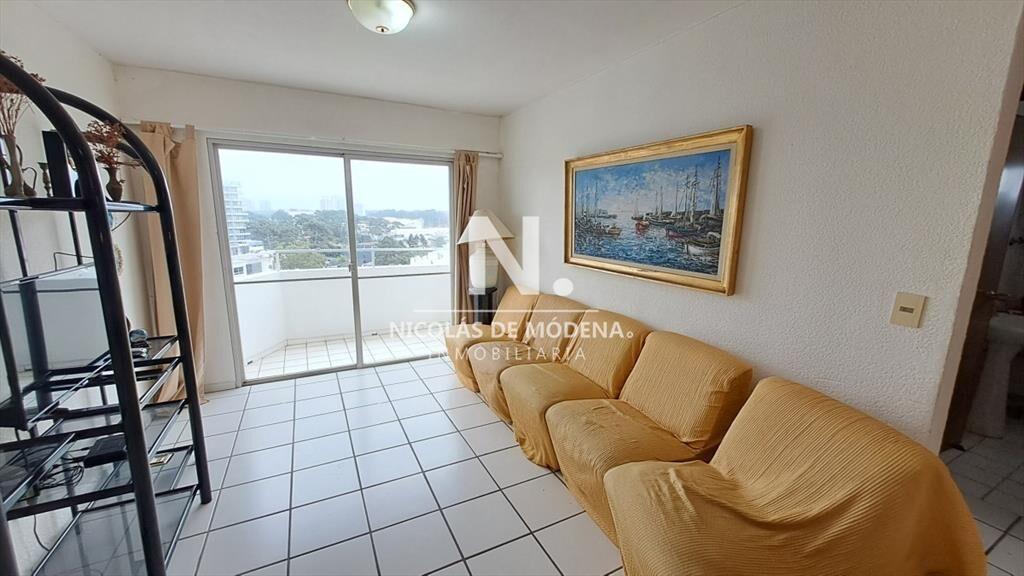 Apartamento en Zona Aidy Grill Punta del Este