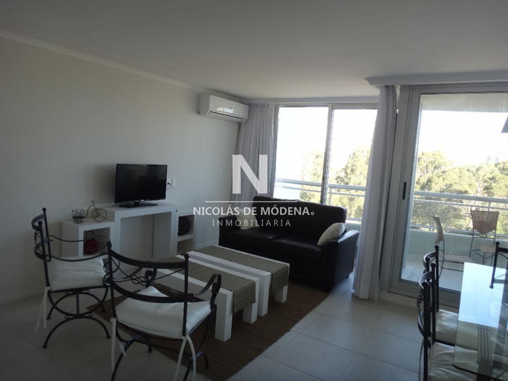Apartamento en venta de 2 dormitorios en Punta