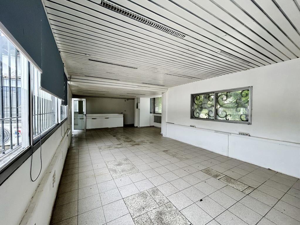 Venta local comercial y oficinas – Padrón único – Bv. Artig