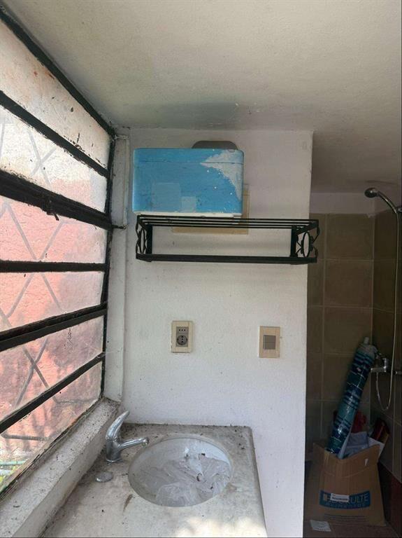 ALQUILER Casa 3 dormitorios, 2 baños en Puerto del Buceo