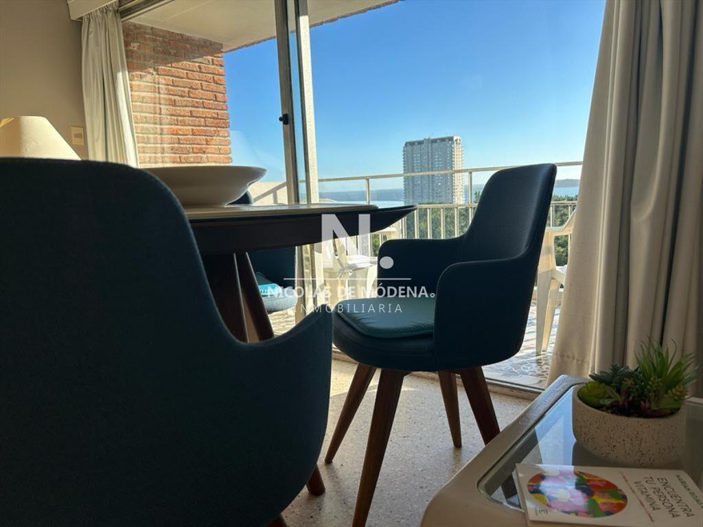 Apartamento de 1 dormitorio en Playa Mansa -