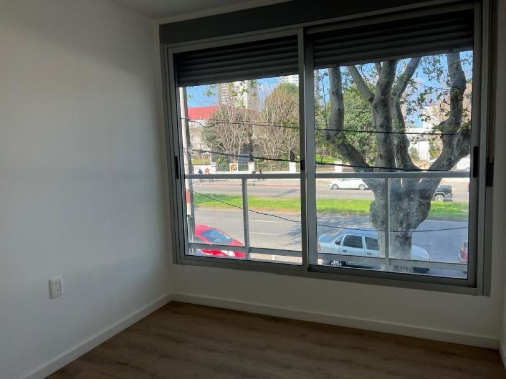 Venta apartamento 1 dorm en Brazo Oriental, Gral. Flores y B