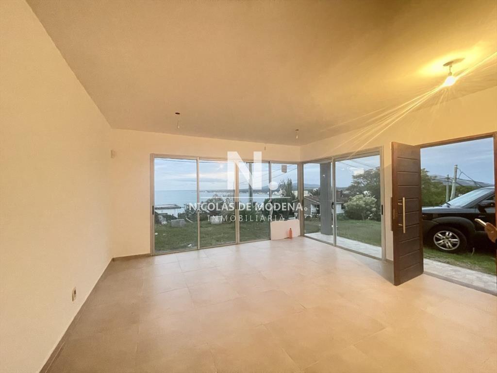 Venta casa 2 dormitorios - Cerro San Antonio