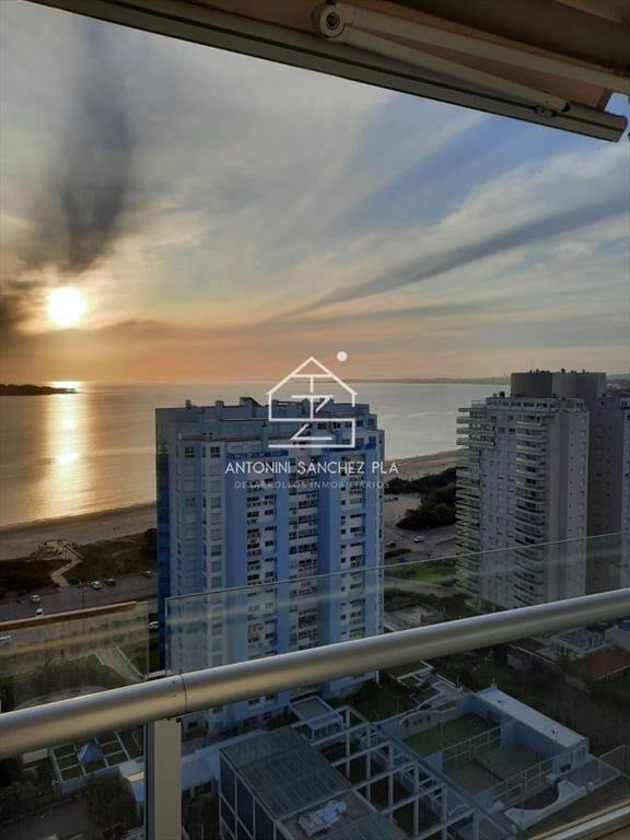 Venta Apartamento 3 Dormitorios Zona Enjoy Punta